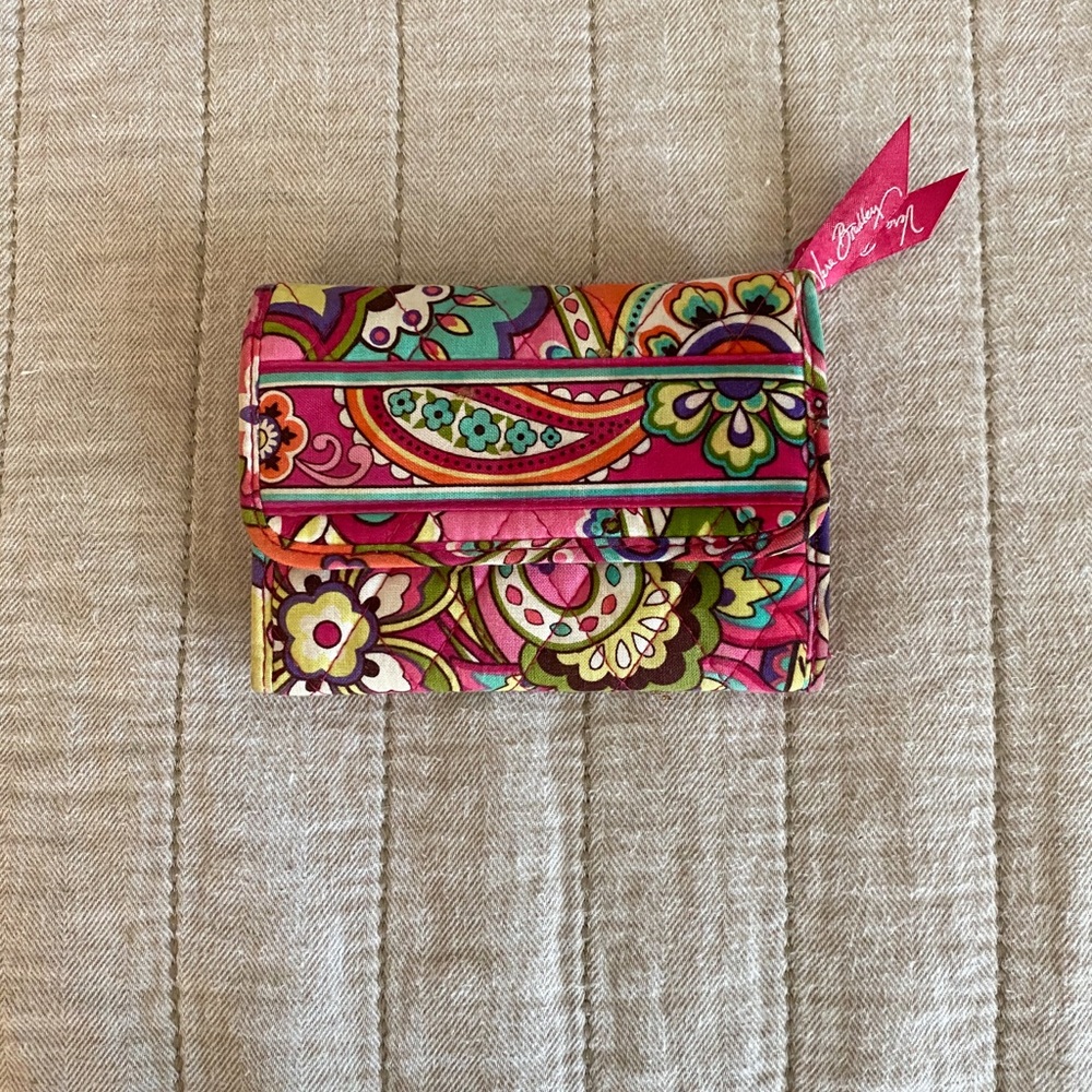 Vera Bradley compact wallet